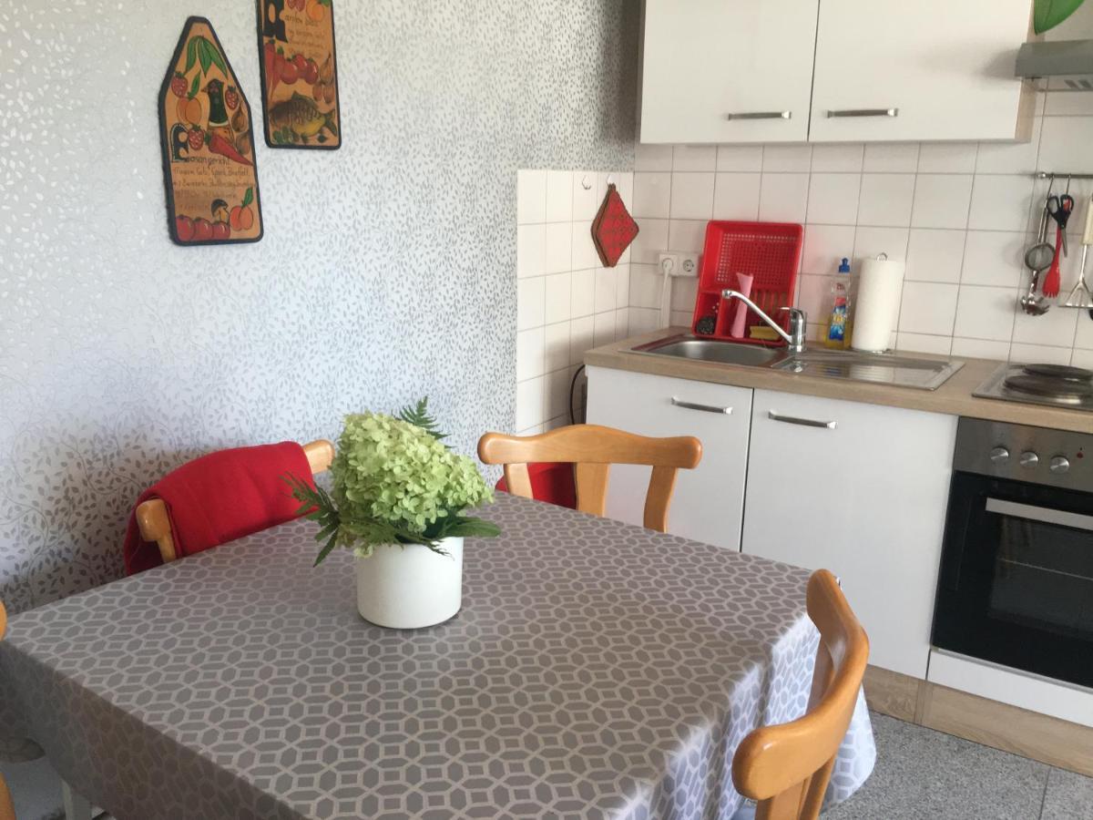 Ferienwohnung Rosi Stoppa Бург Екстериор снимка